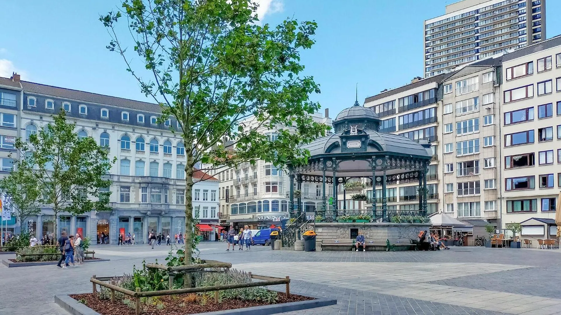 Beach Front Apartment In Oostende  Ostend