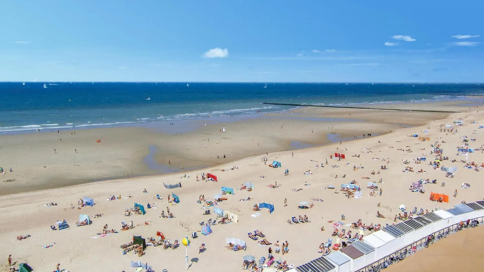 Beach Front Apartment In Oostende