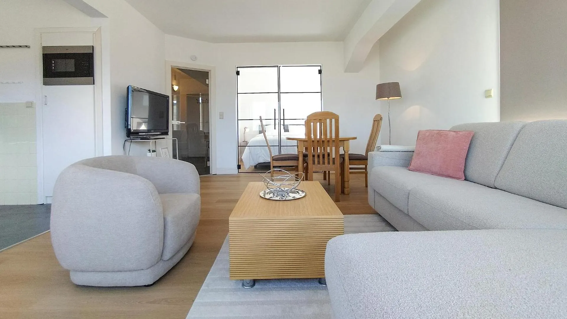 Beach Front Apartment In Oostende